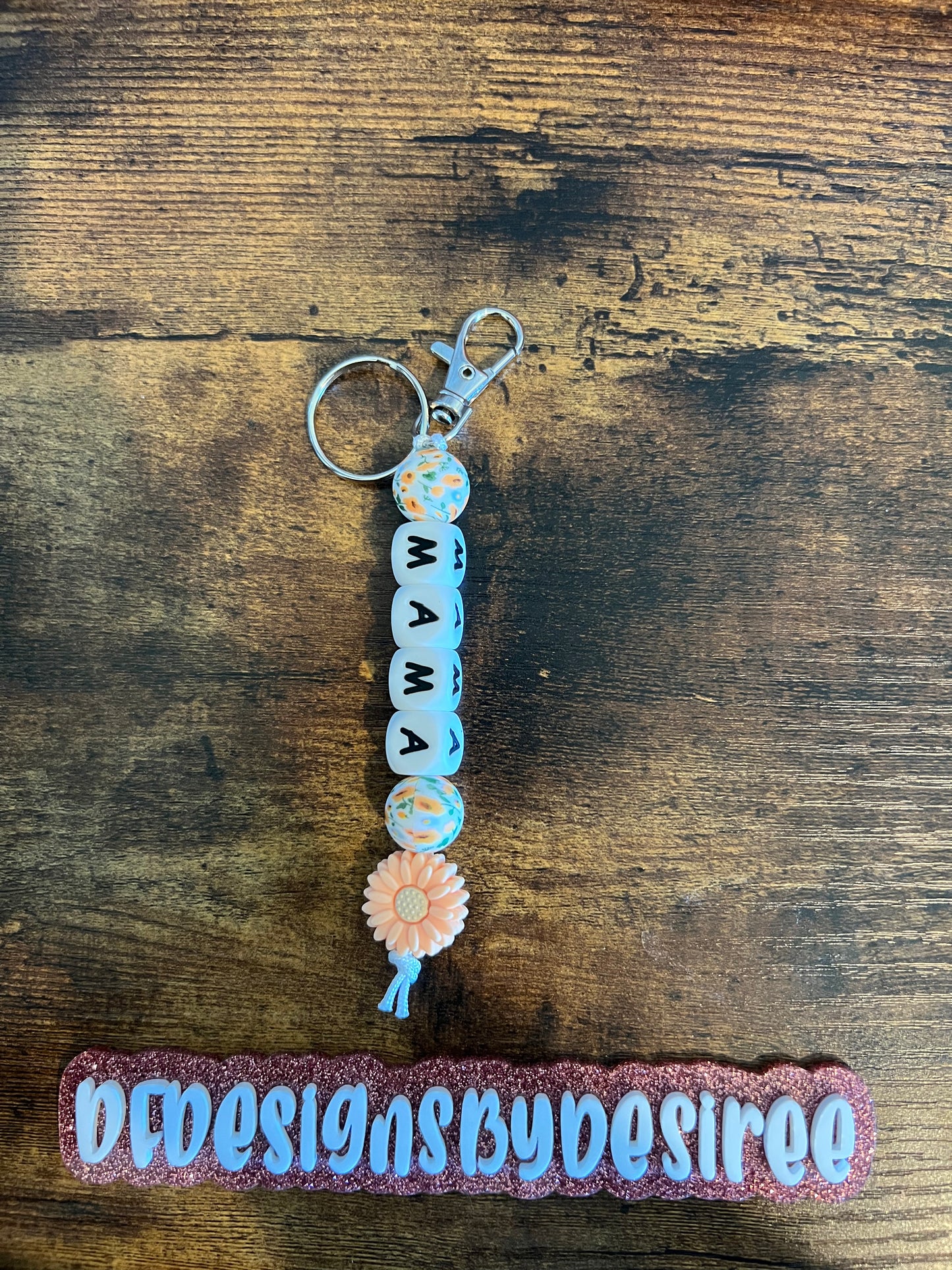 Flower Mama keychain